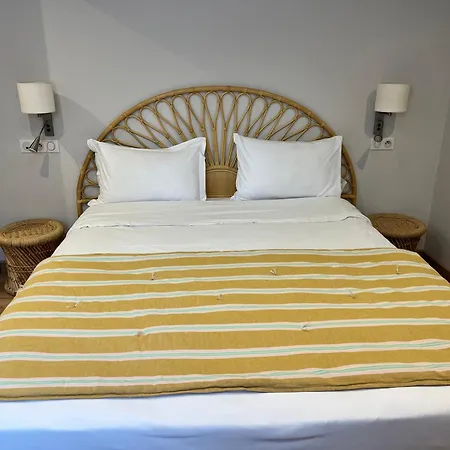 Irin Otel 3*