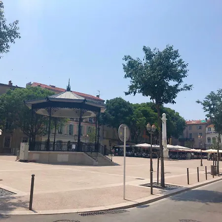 Irin Antibes